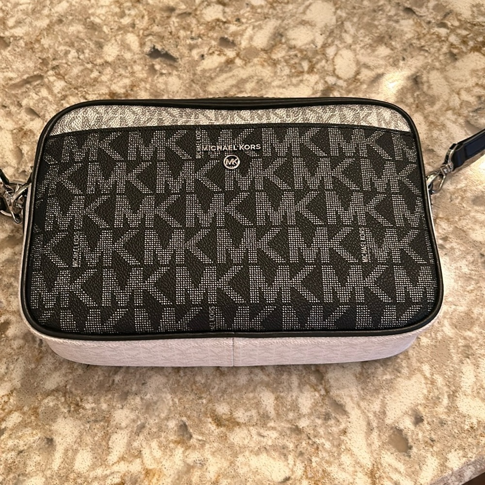 Michael Kors Crossbody
